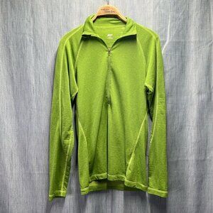 MEC green 1/4 tip long sleeve top size medium